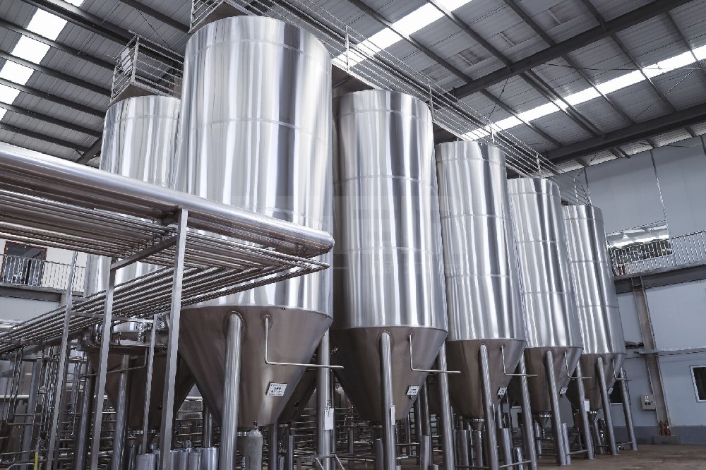 日產5噸精釀啤酒生產線需要哪些設備？